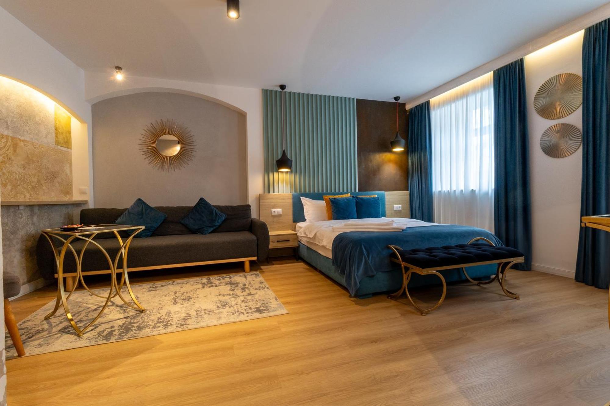 Отель Lumiere House Сибиу Экстерьер фото